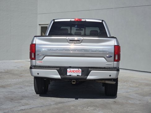 Used 2019 Ford F150 Platinum w/ Max Trailer Tow Package image 6