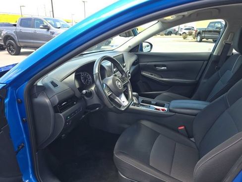 Used 2022 Nissan Sentra SV w/ Electronics Package FWD image 10