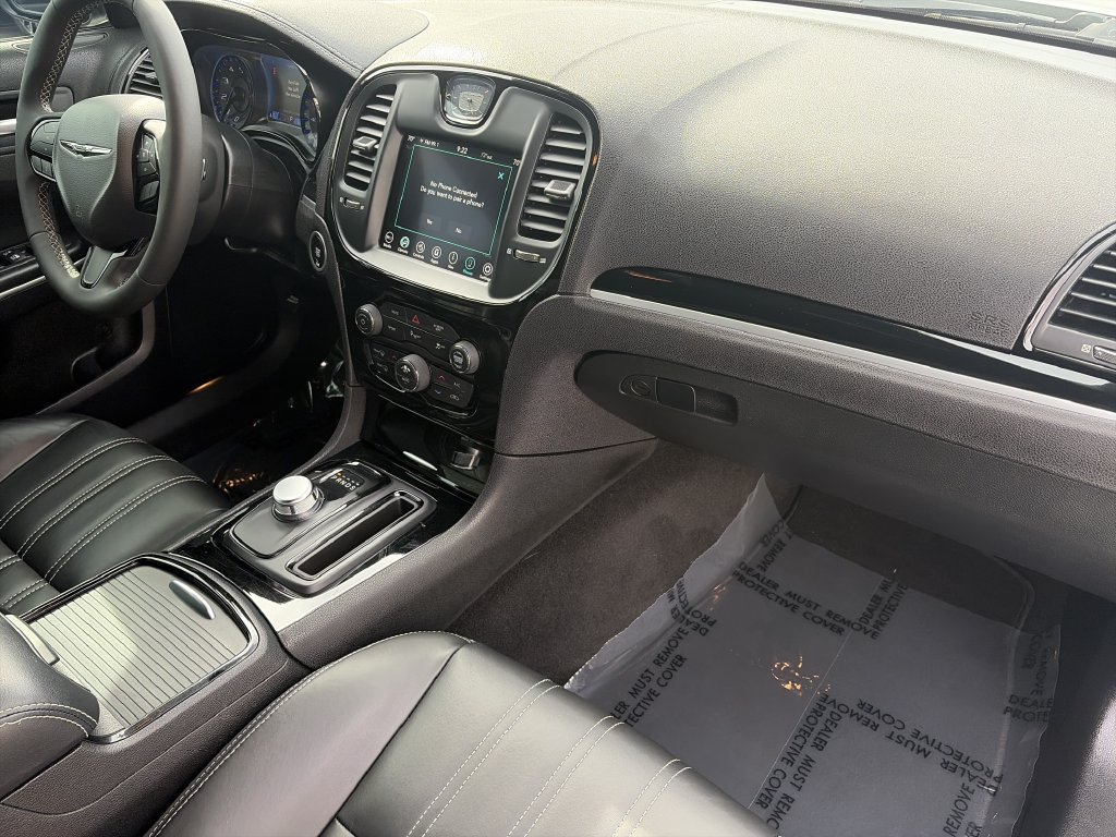 Used 2023 Chrysler 300 S RWD image 29