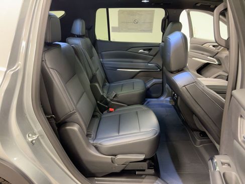 New 2026 Chevrolet Traverse LT w/ Sun and Wheel Package image 30