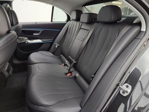 Used 2026 Mercedes-Benz E 450 4MATIC Sedan image 11