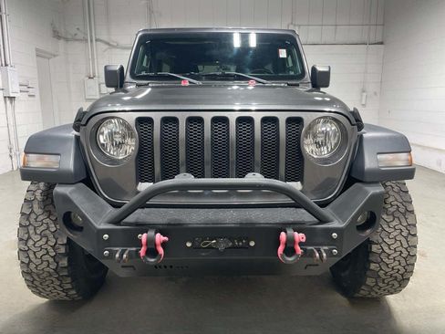Used 2019 Jeep Wrangler Unlimited Sport S AWD/4WD image 2