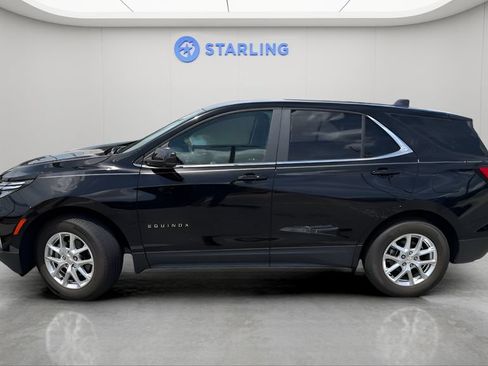 Used 2022 Chevrolet Equinox LT FWD image 2