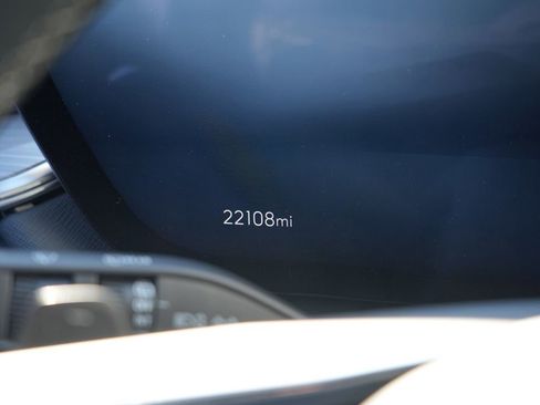 Used 2025 Buick Enclave Preferred image 35