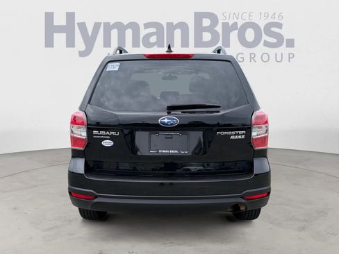 Used 2016 Subaru Forester 2.5i Premium w/ All-Weather Package AWD/4WD image 4