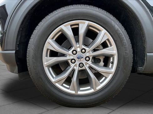 Used 2020 Ford Explorer Limited AWD/4WD image 11