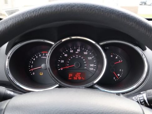 Used 2013 Kia Sorento LX AWD/4WD image 12