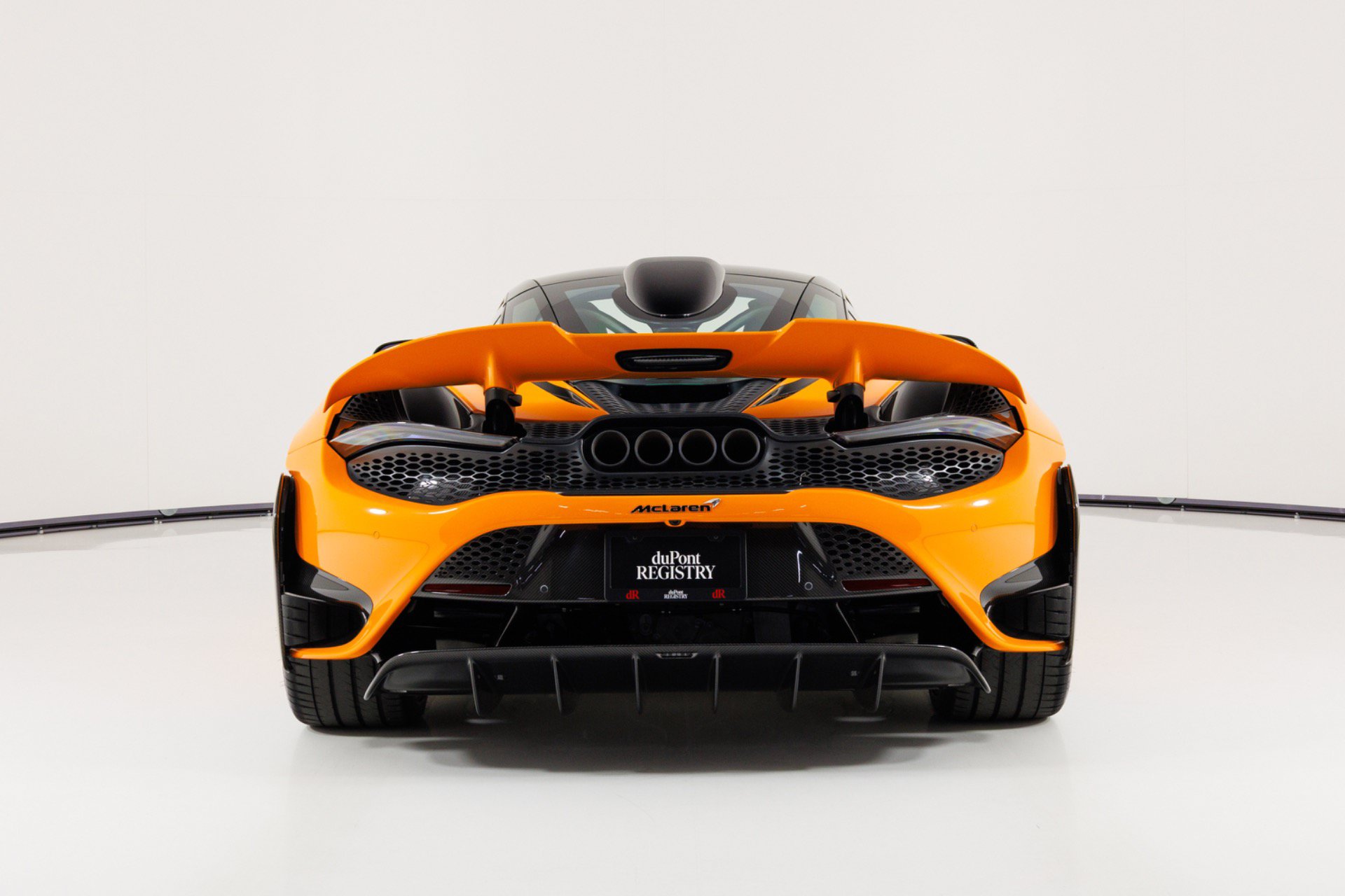 Used 2021 McLaren 765LT RWD image 5
