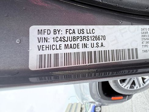 Used 2024 Jeep Wagoneer Series II w/ Flexible Seating Group image 20