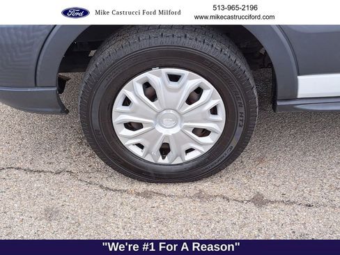 Used 2016 Ford Transit 250 130 Low Roof image 9