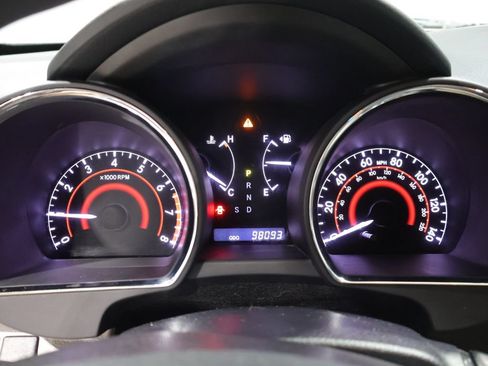 Used 2013 Toyota Highlander Plus AWD/4WD image 36