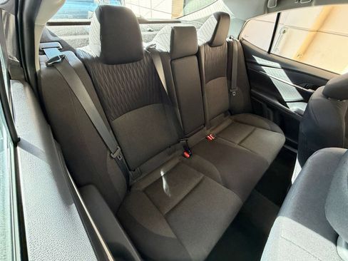 Used 2025 Toyota Camry LE image 32