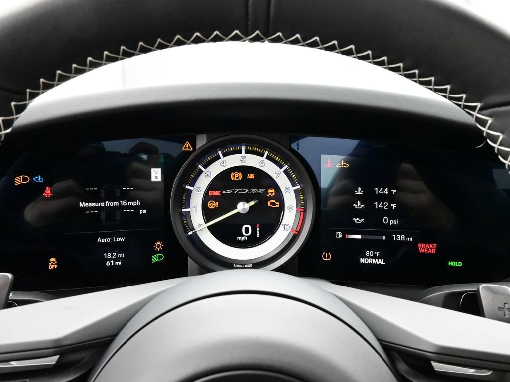 Certified 2025 Porsche 911 GT3 RS RWD image 9