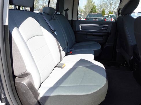 Used 2023 RAM 1500 Classic SLT w/ Electronics Convenience Group AWD/4WD image 32