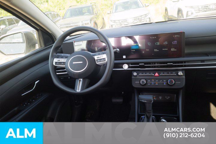 Certified 2026 Hyundai Tucson SE FWD image 20