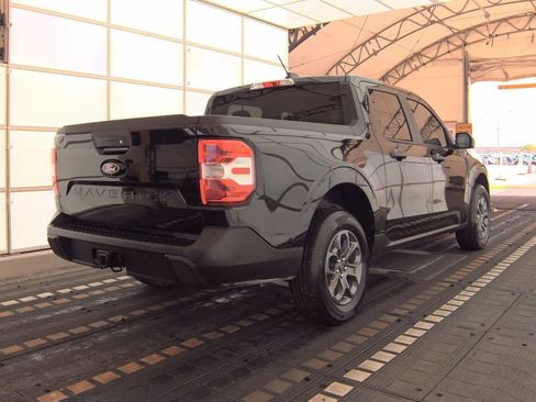 Used 2025 Ford Maverick XLT w/ Equipment Group 302A image 5