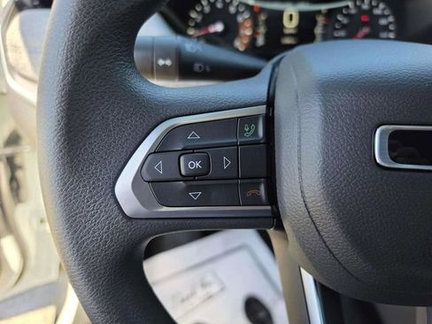 Used 2025 Jeep Compass Sport AWD/4WD image 30