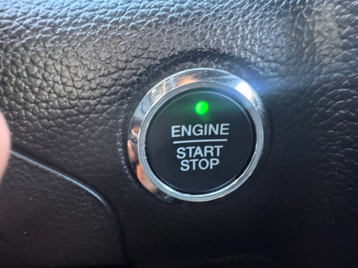 Used 2017 Lincoln Navigator Select AWD/4WD image 17
