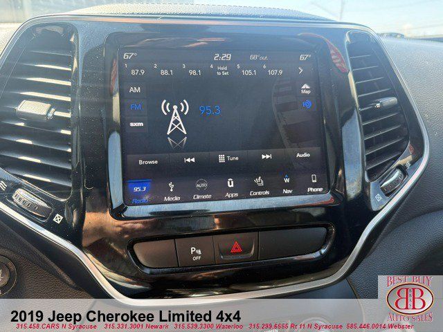 Used 2019 Jeep Cherokee Limited AWD/4WD image 16