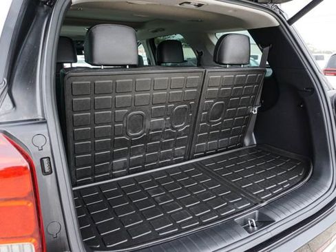 Used 2024 Hyundai Palisade Limited image 10