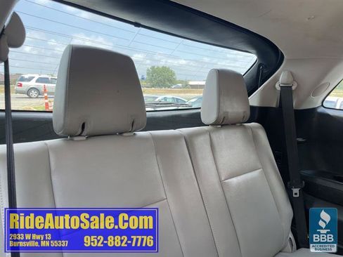 Used 2012 MAZDA CX-9 Touring w/ Moonroof & Bose Audio Pkg AWD/4WD image 18