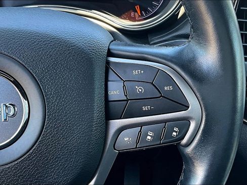 Used 2021 Jeep Grand Cherokee High Altitude image 8