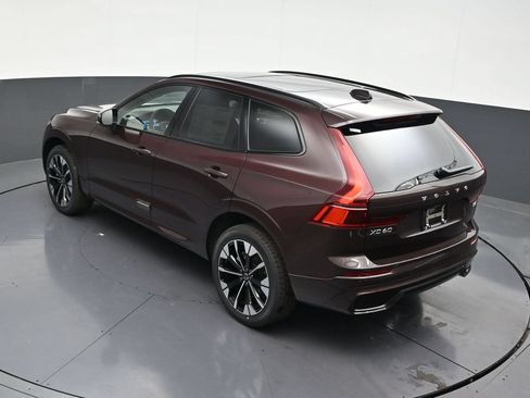 Used 2026 Volvo XC60 B5 Plus AWD/4WD image 16