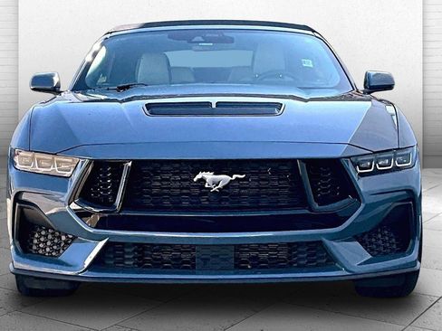 Used 2025 Ford Mustang GT Premium image 2