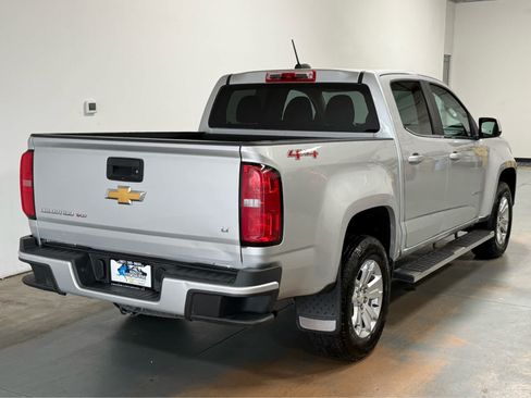 Used 2019 Chevrolet Colorado LT AWD/4WD image 7
