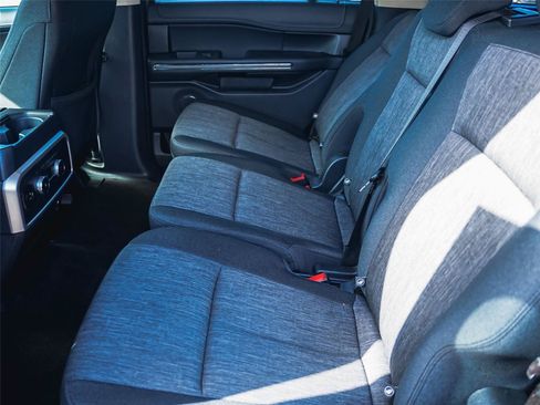 Used 2022 Ford Expedition XLT RWD image 21
