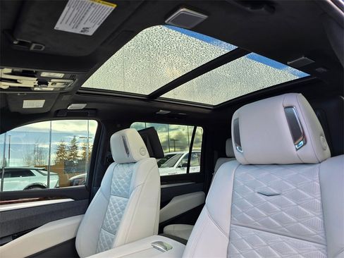 New 2026 Cadillac Escalade ESV Platinum Sport image 23