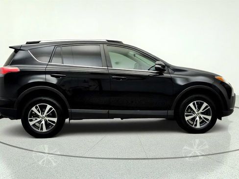 Used 2018 Toyota RAV4 XLE w/ Plus Extra Value Package FWD image 4