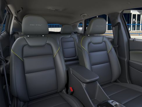 New 2026 Chevrolet Trax ACTIV w/ Driver Confidence Package FWD image 16