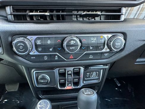 New 2026 Jeep Wrangler Unlimited Sport AWD/4WD image 24