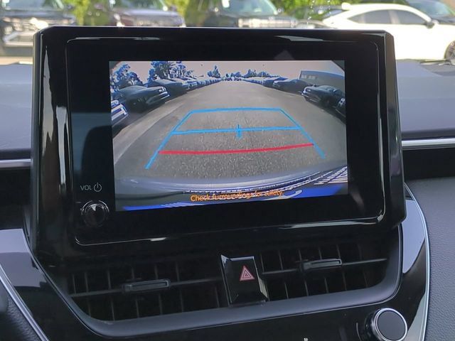 Used 2024 Toyota Corolla LE FWD image 18