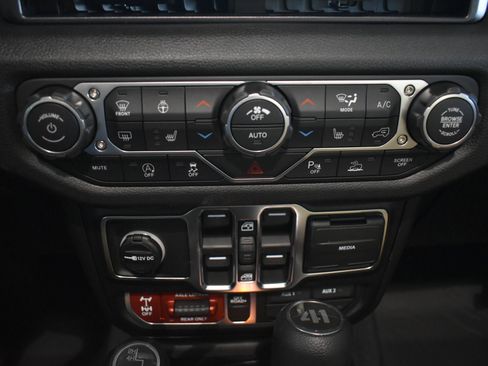 New 2026 Jeep Wrangler Unlimited Sport image 28