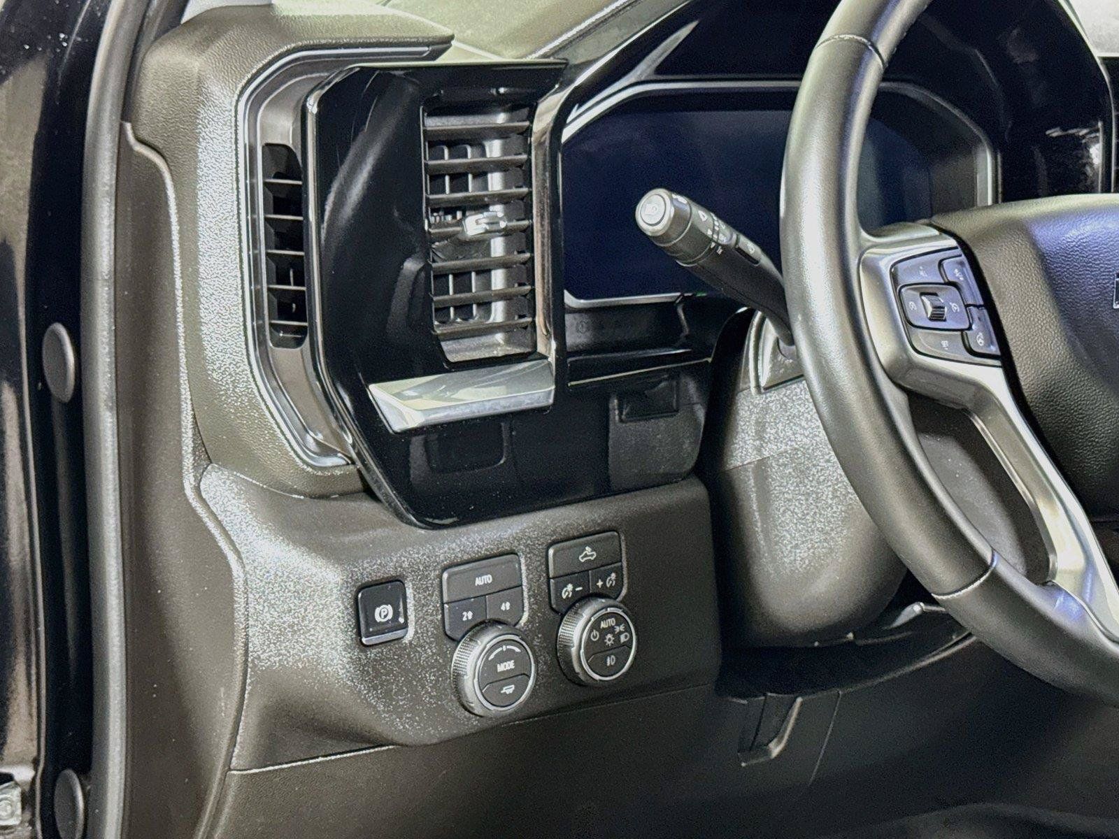Used 2026 Chevrolet Silverado 1500 RST AWD/4WD image 8