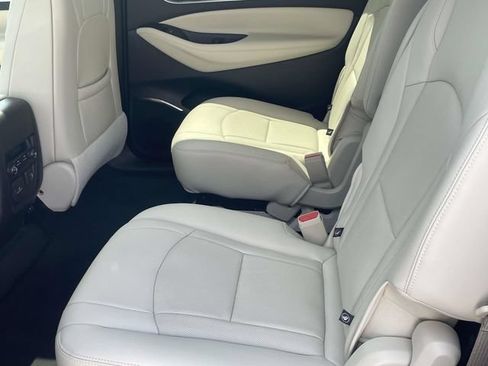 Used 2023 Buick Enclave Essence w/ Experience Buick Package AWD/4WD image 12