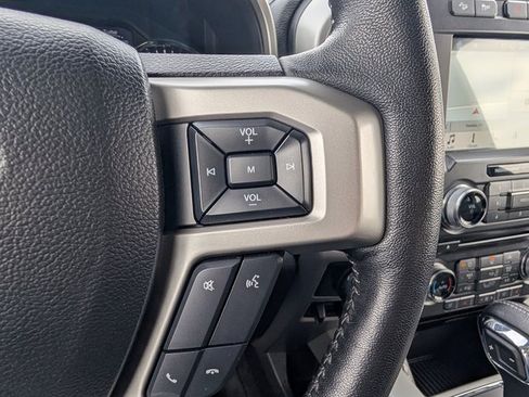 Used 2017 Ford F150 Lariat w/ Equipment Group 502A Luxury image 15