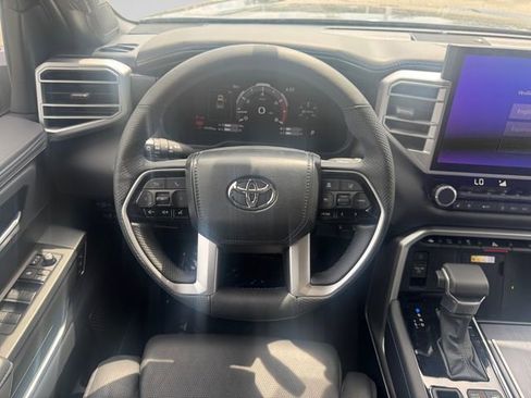 Used 2023 Toyota Tundra Platinum AWD/4WD image 11