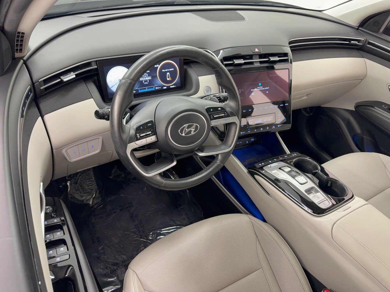 Used 2022 Hyundai Tucson Limited FWD image 4
