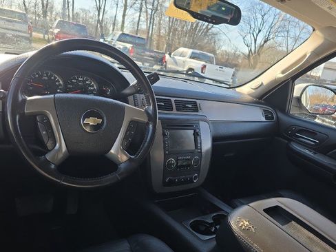 Used 2009 Chevrolet Tahoe LT image 21