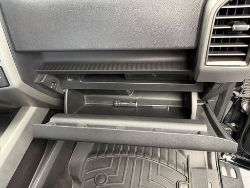 Used 2018 Ford F150 Raptor w/ Equipment Group 801A Mid image 44