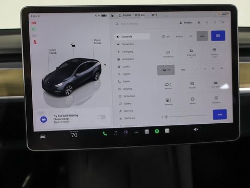 Used 2023 Tesla Model Y Long Range image 46