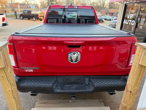 Used 2021 RAM 1500 Big Horn image 5