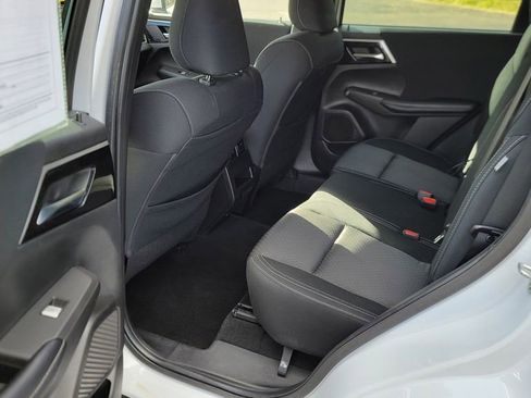 Used 2022 Mitsubishi Outlander ES image 28