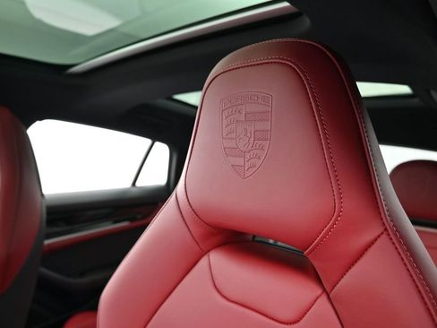 New 2026 Porsche Panamera image 20