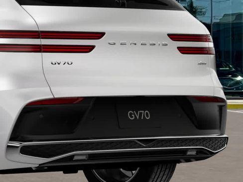 Used 2026 Genesis GV70 2.5T AWD/4WD image 15
