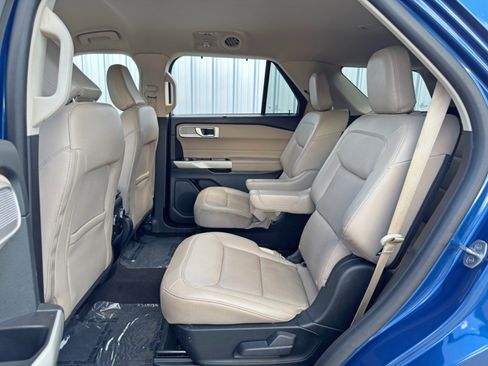 Used 2021 Ford Explorer Limited w/ Equipment Group 301A image 42