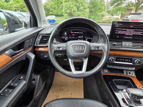 Used 2021 Audi Q5 2.0T Premium Plus w/ Premium Plus Package AWD/4WD image 20